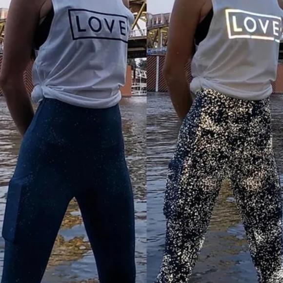 NWT Reflective Galaxy Detail Compression 7/8 Length Leggings - Silver on Navy - Picture 7 of 9